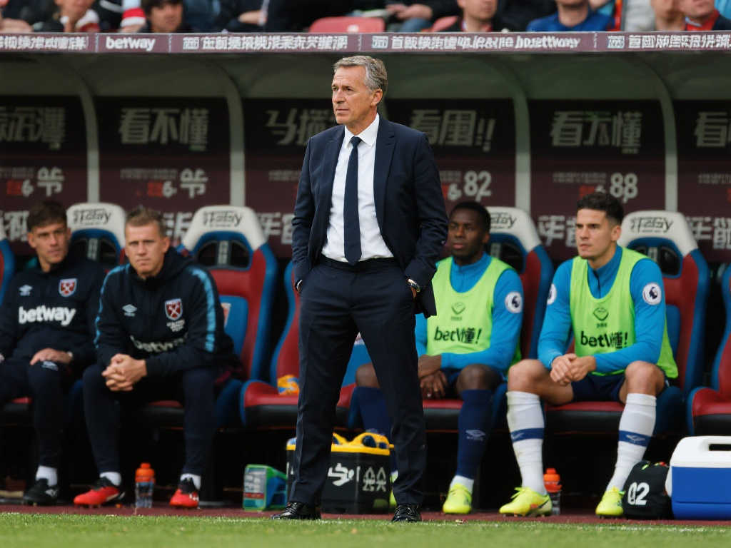 也展现了中 也展现了中